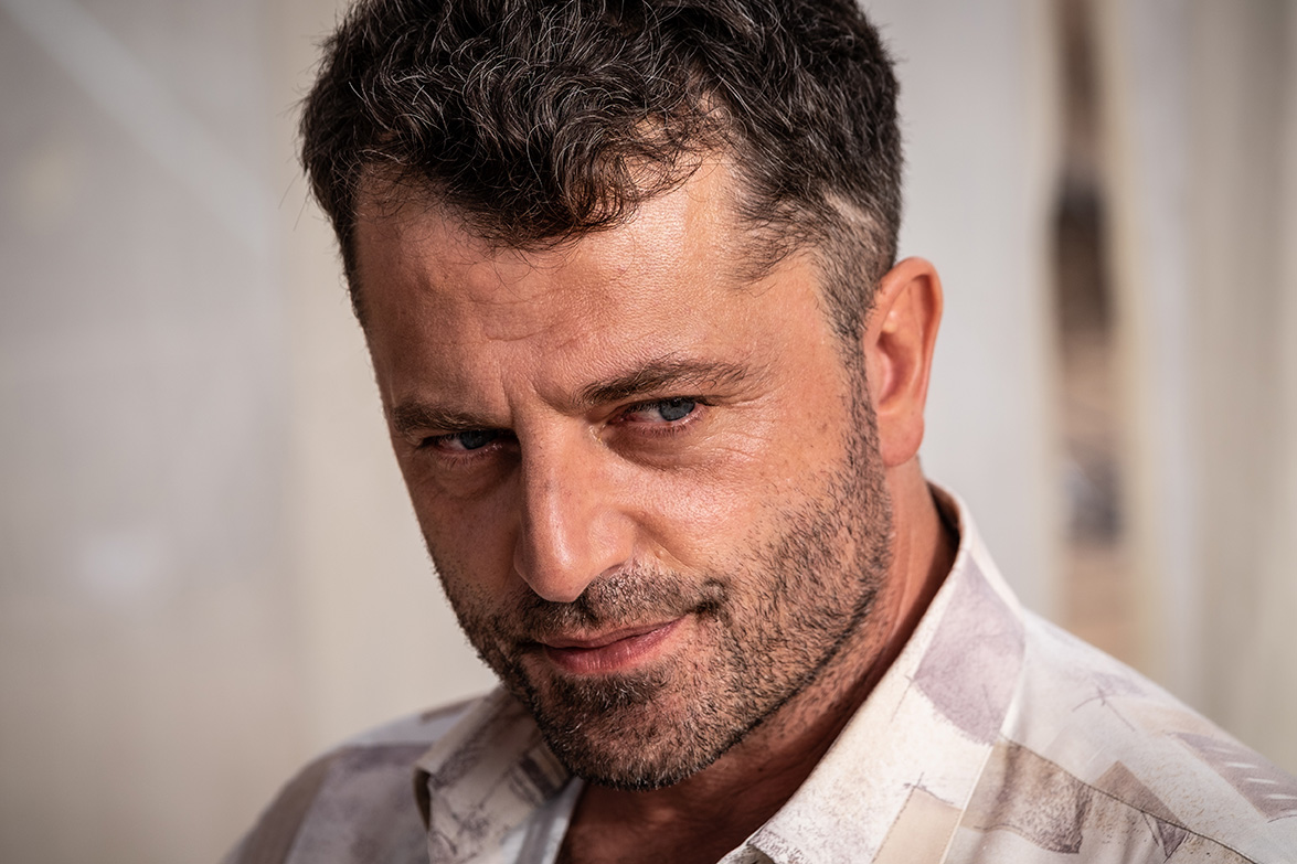 1994_Ep05_120918_A&M_7526